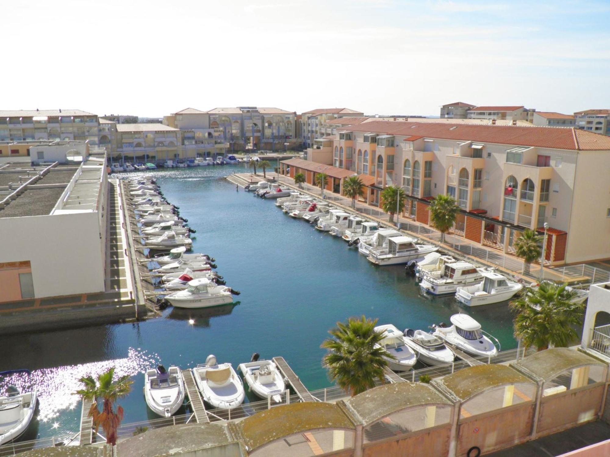 Appartement Climatise Avec Mezzanine, Terrasse Et Parking, A 200M Des Plages, Animaux Admis - Fr-1-338-123 Sète Kültér fotó